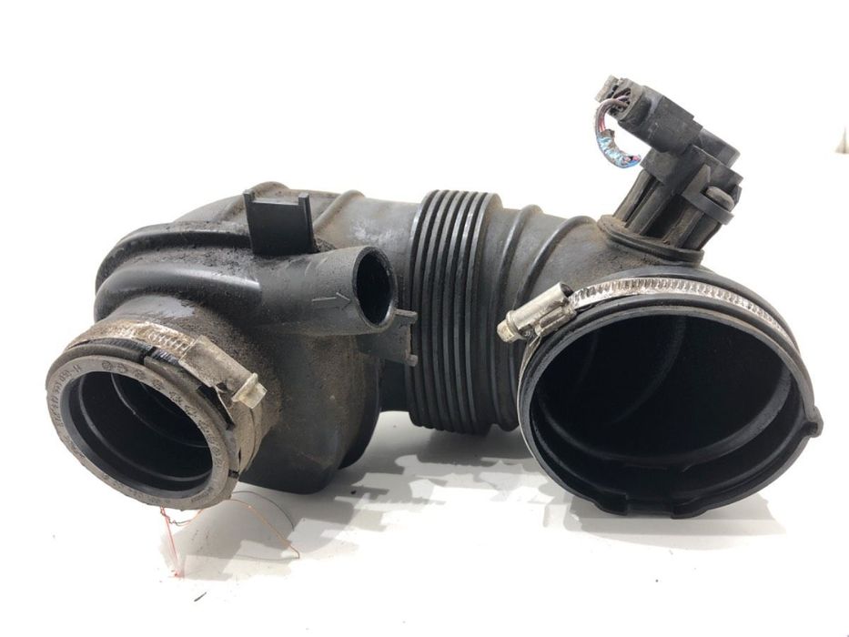 RURA POWIETRZA  MERCEDES-BENZ KLASA E T-Model (S212) 2009 - 2016 E 200 CDI / BlueTEC (212.205,