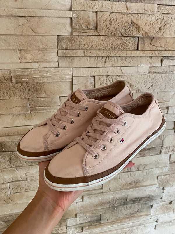 Trampki Tommy Hilfiger pudrowy róż 38 24cm