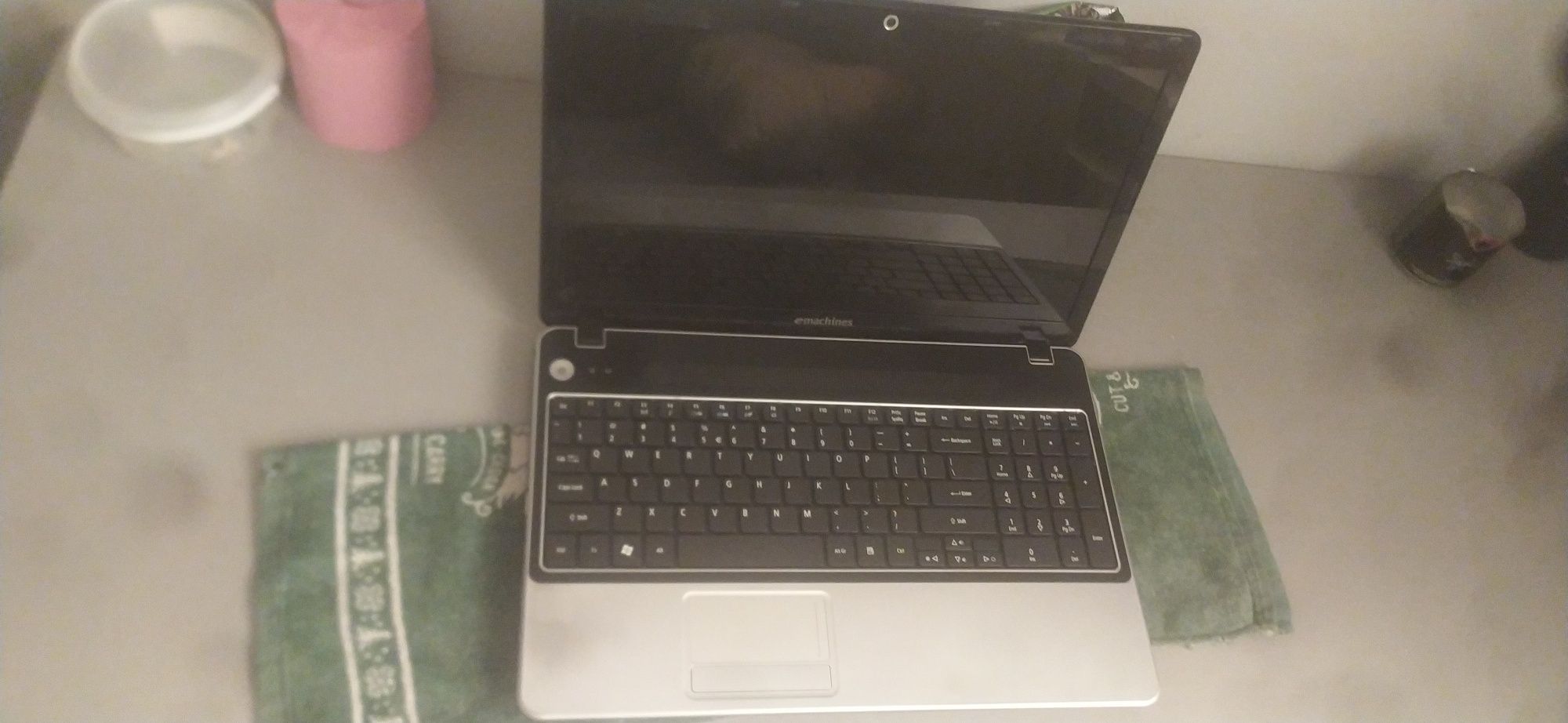 Acer eMachines e440