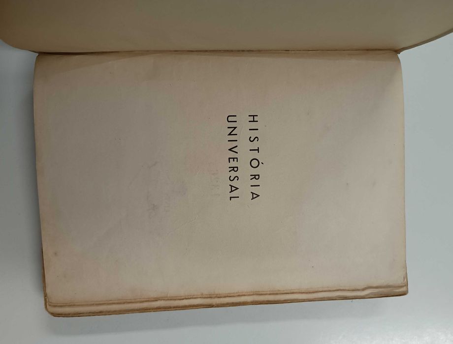 Compêndio de História Universal, de António G. Mattoso