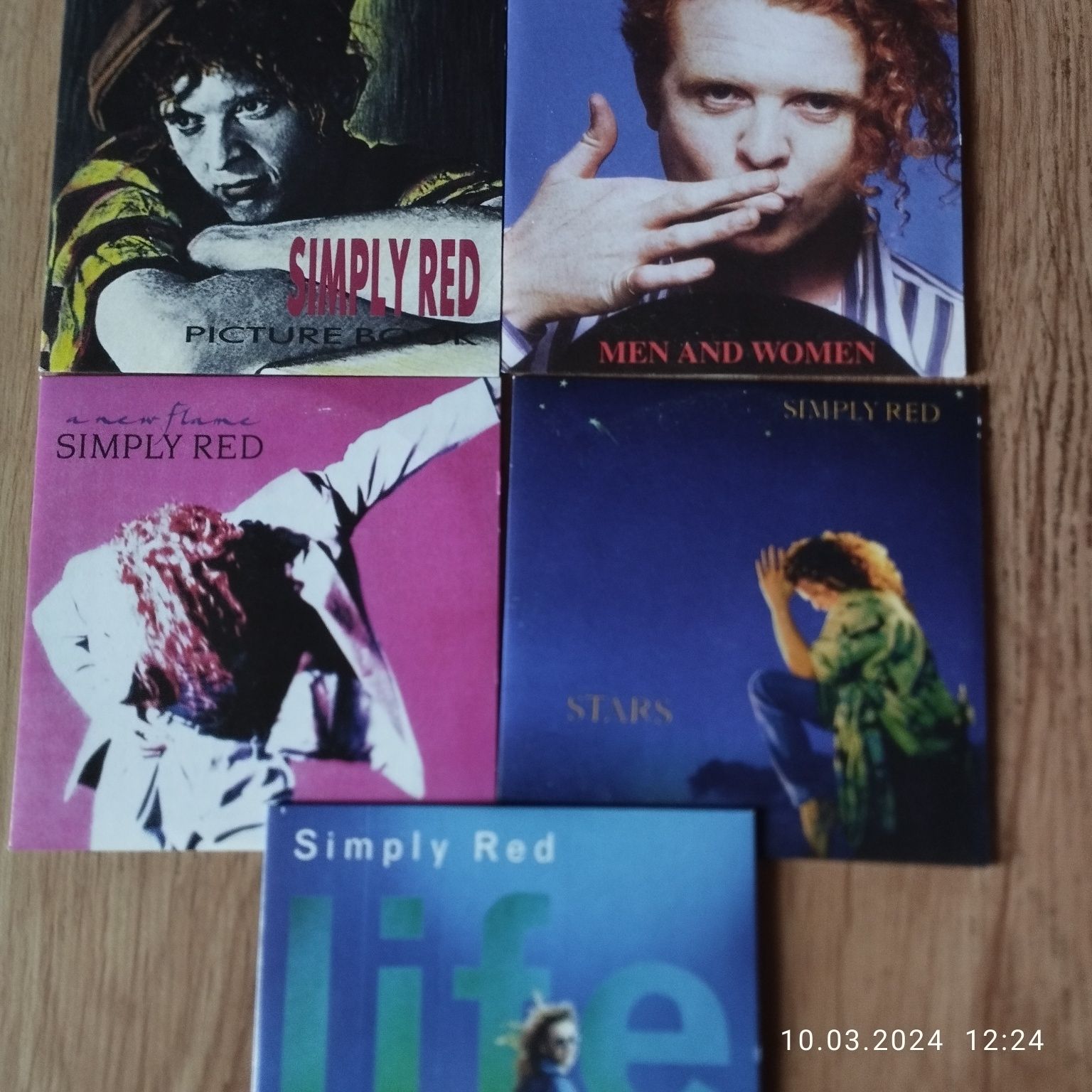 Simply Red - 5 CD box.