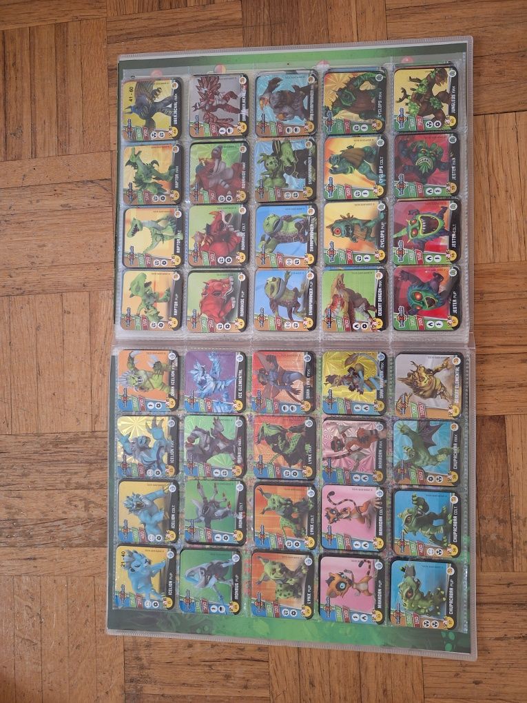 Caderneta invizimals the resistance (tazos) completa