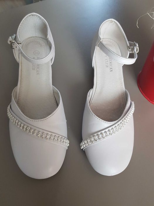 Buty/pantofle komunijne 36 American Club