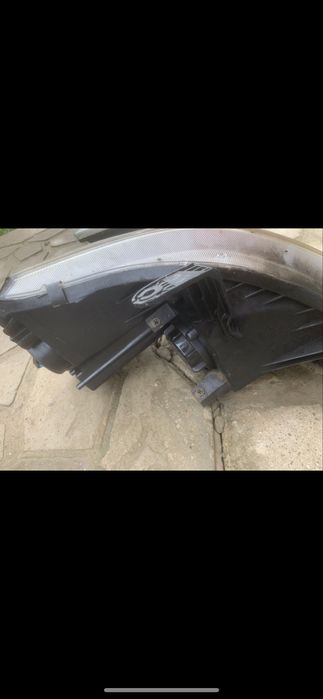 Фара ліва та поворотнік Санйонг Рекстон 2.7. 2004року