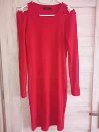 Czerwona sukienka Reserved