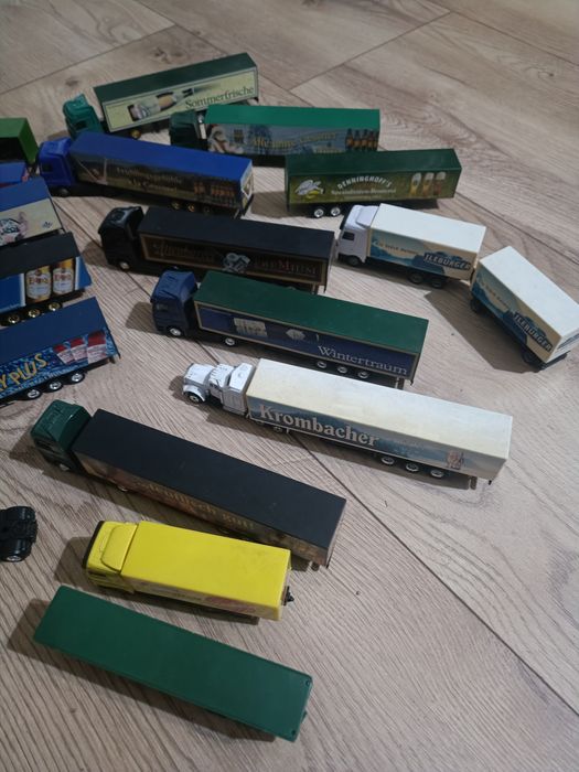 Sprzedam samochodziki