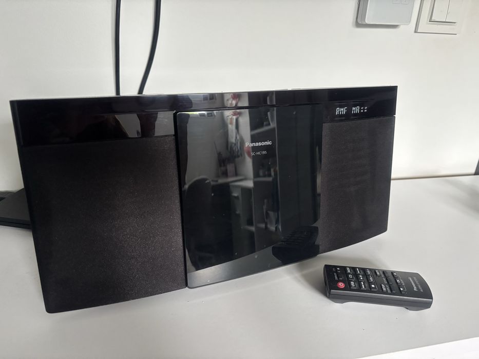 Mikrowieża Panasonic SC-HC 195