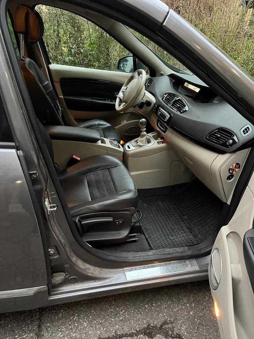 Renault Grand Scenic 3 1.6 dCi Energy Bose Edition