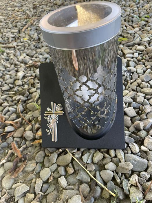 Лампадка на сонячних батареях