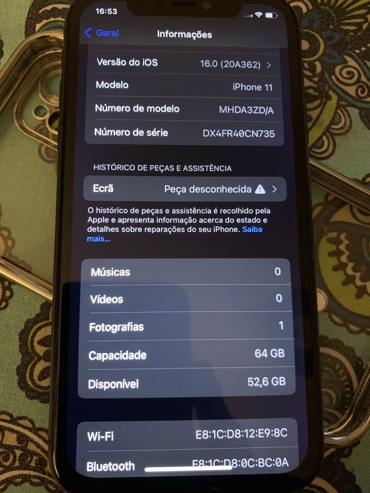 Iphone 11 preto com capa