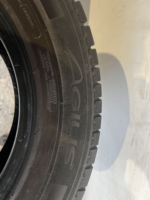 Opona pojedyncza 215/65/16 C Michelin Agilis