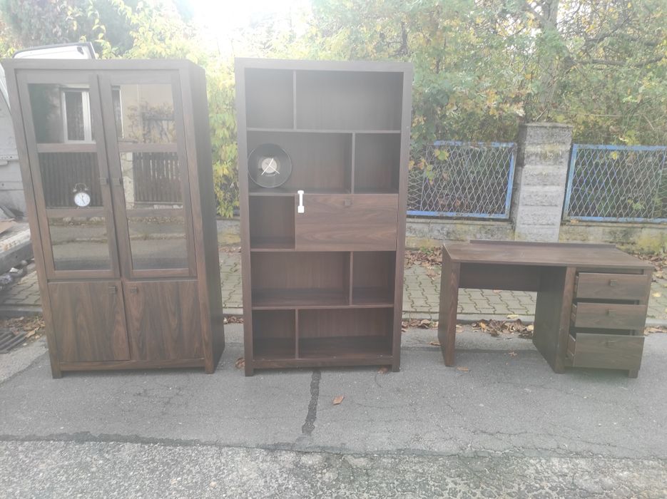 Okazja tanio  witryna oszklona regał i biurko bdb stan