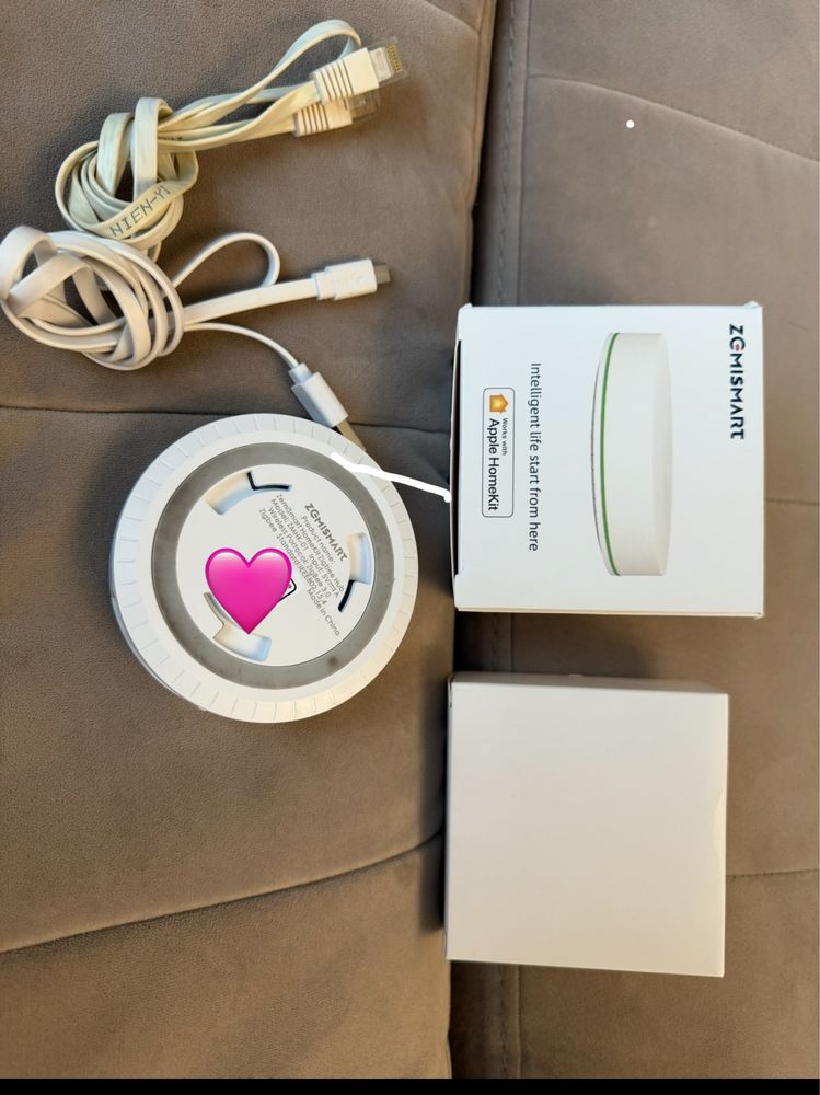 Zigbee шлюз Zemismart ZMHK-01