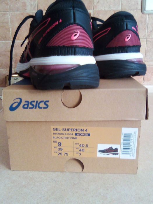 obuwie sportowe damskie ASICS Gel Superion 4