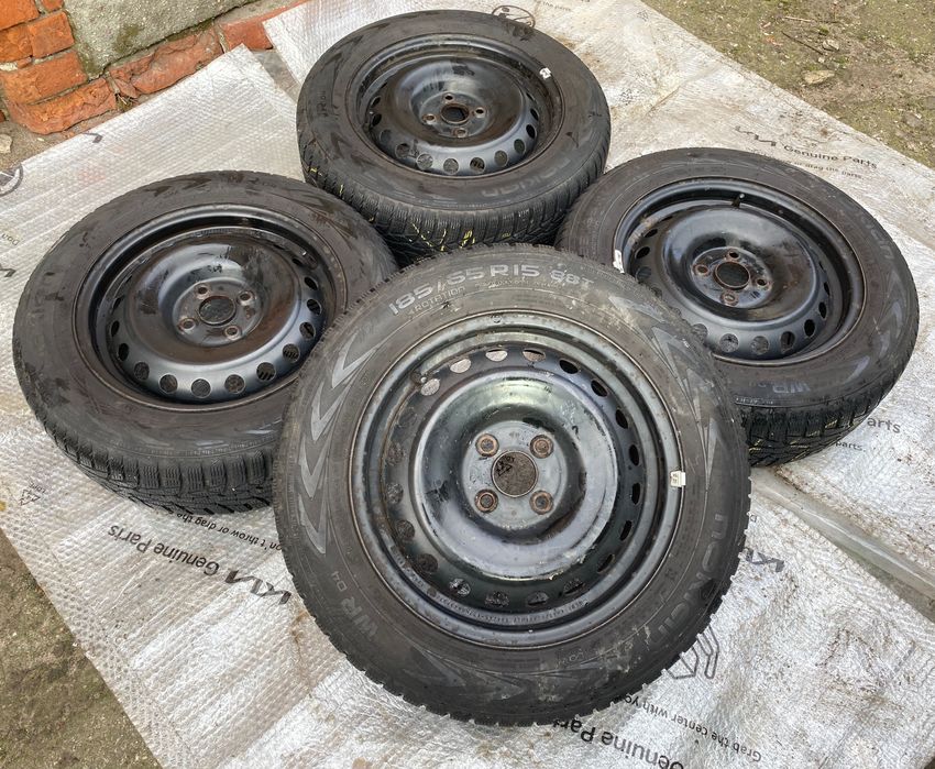 Koła stalowe Kia Hyundai Toyota 4x100 ET46 opony ZIMA 185/65R15 NOKIAN
