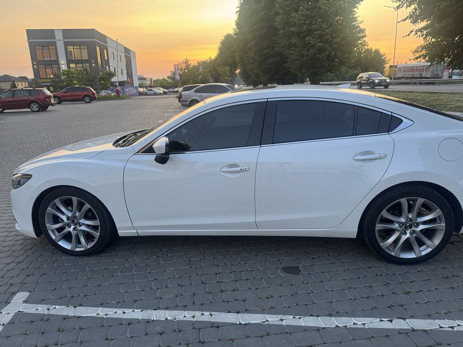 Продам Mazda 6 2.5 SkyActiv 2016 рік