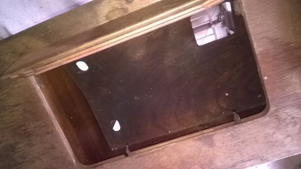 Maszyna do szycia Singer + stolik