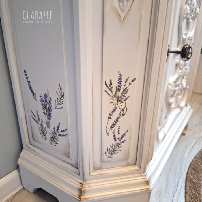 Piękna komoda odnowiona, patynowana