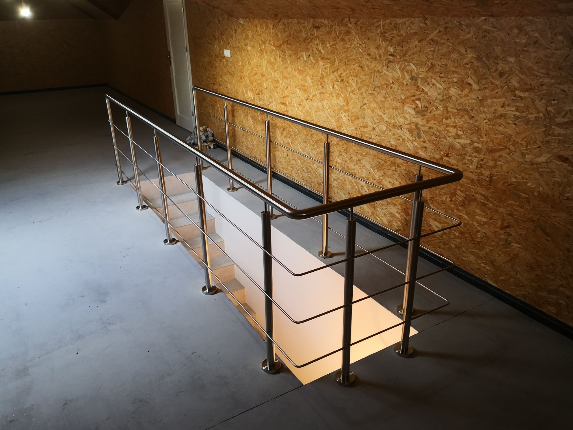 Balustrada barierka nierdzewna balkon zabezpieczenie inox