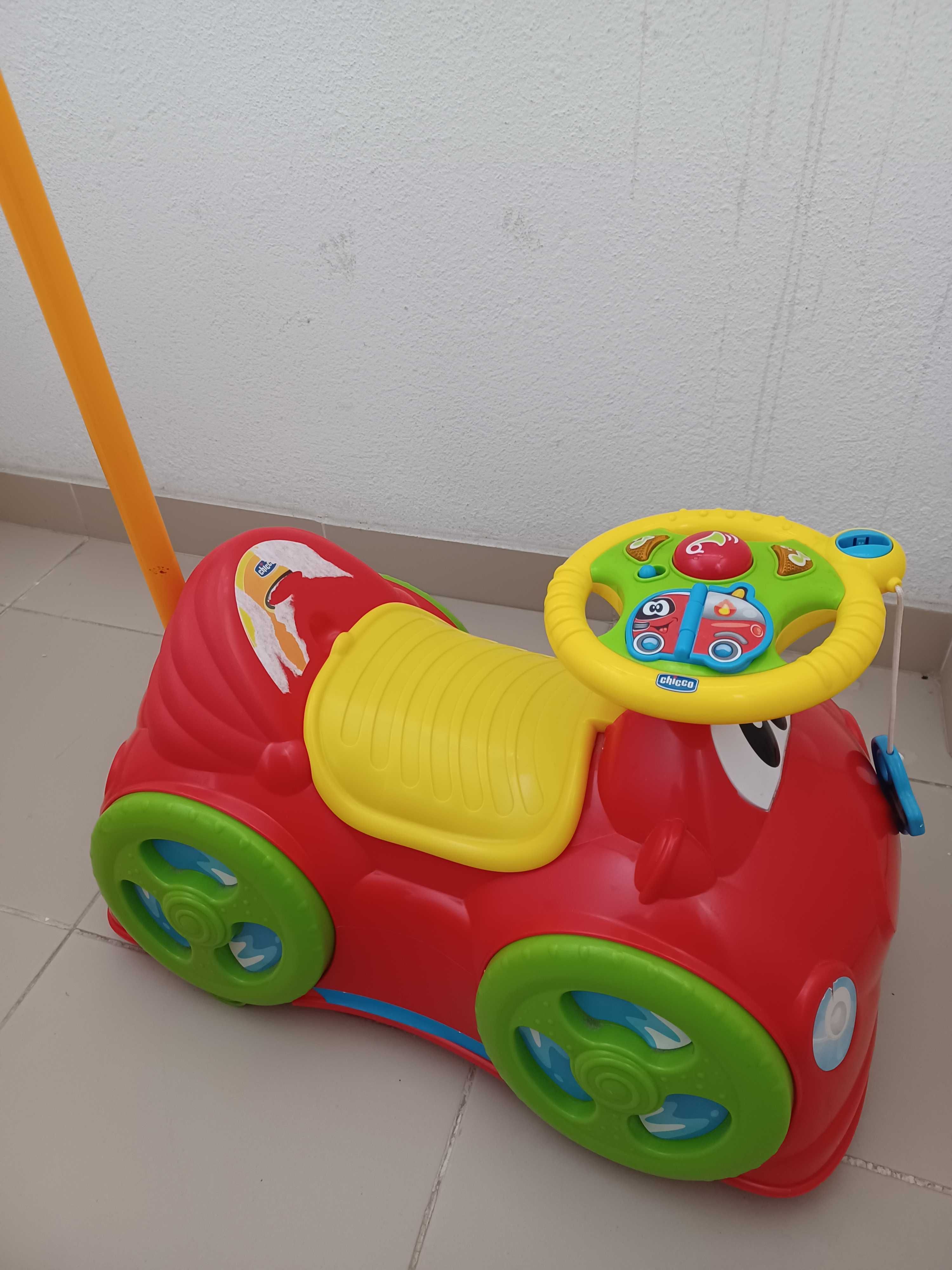 Carrinho infantil