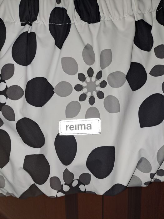 Фирм.зимняя куртка REIMA ,штаны в подарок,на девочку.4-6