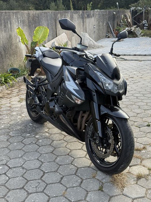 Z1000 Black Edition ABS apenas 23 000km