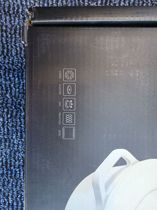 Чавунна каструля Chef Cuisine, 24см Нова

Преміальний посуд з Єв