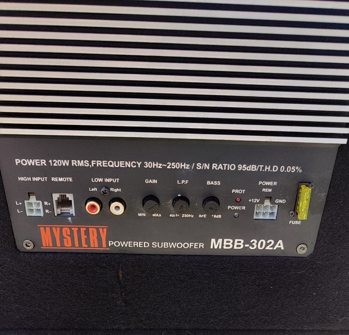 Продам активный сабвуфер МАSTER MBB-302А