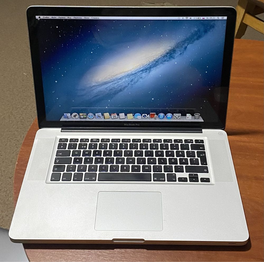 Ноутбук MacBook A1286 15"/4GB Ram/320GB HDD! N1890