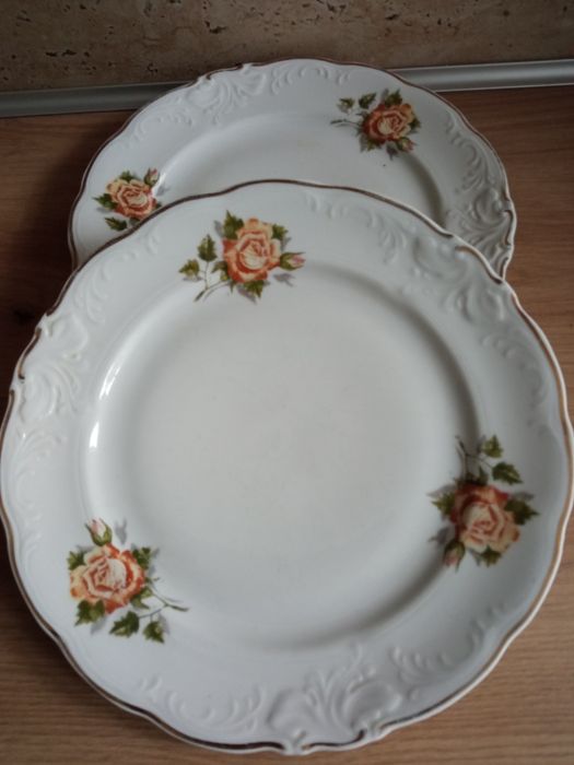 Talerze płaskie obiadowe Wałbrzych PRL