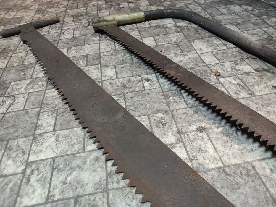 Stare piły 2 szt, ozdoba wnętrz zabytek