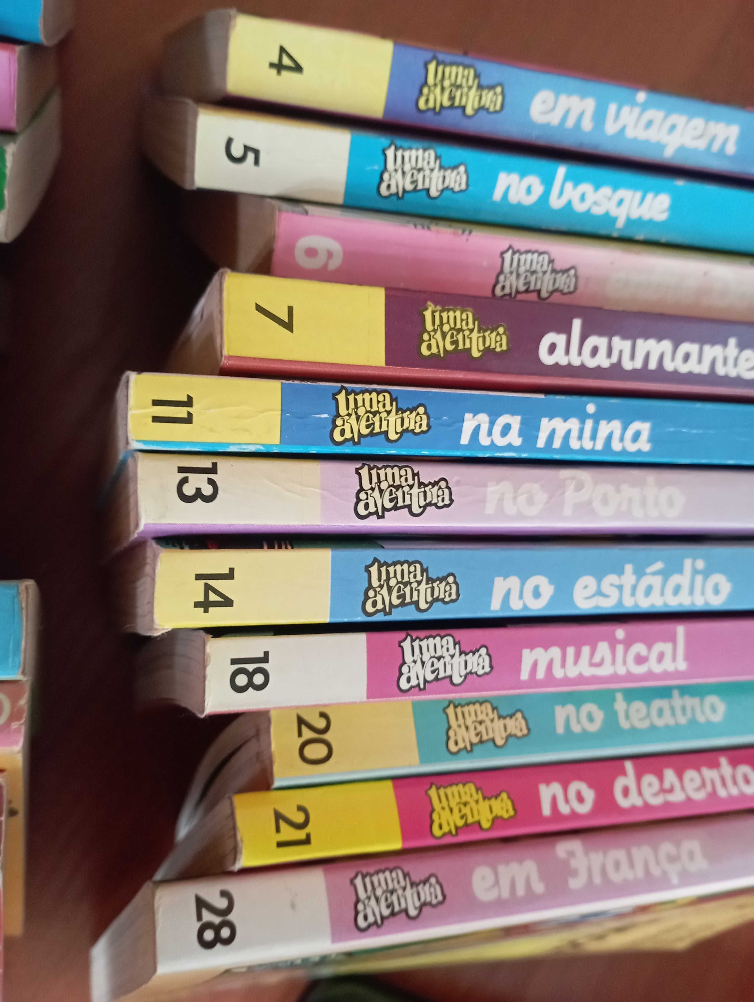 Conjunto de livros Uma Aventura da editora Caminho