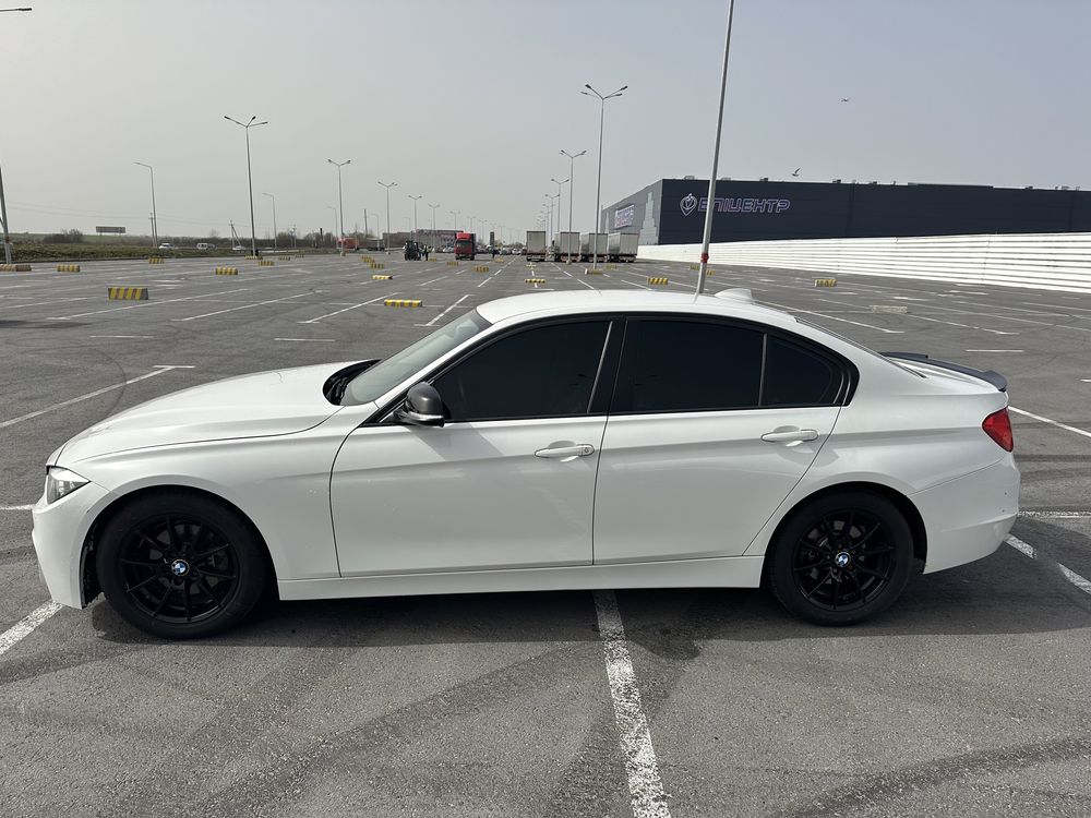 Оренда BMW 3 F30