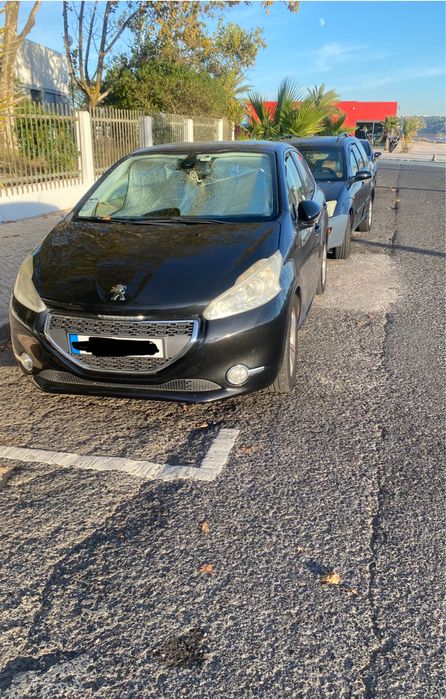 Peugeot 208 Allure 1.6 – 2012