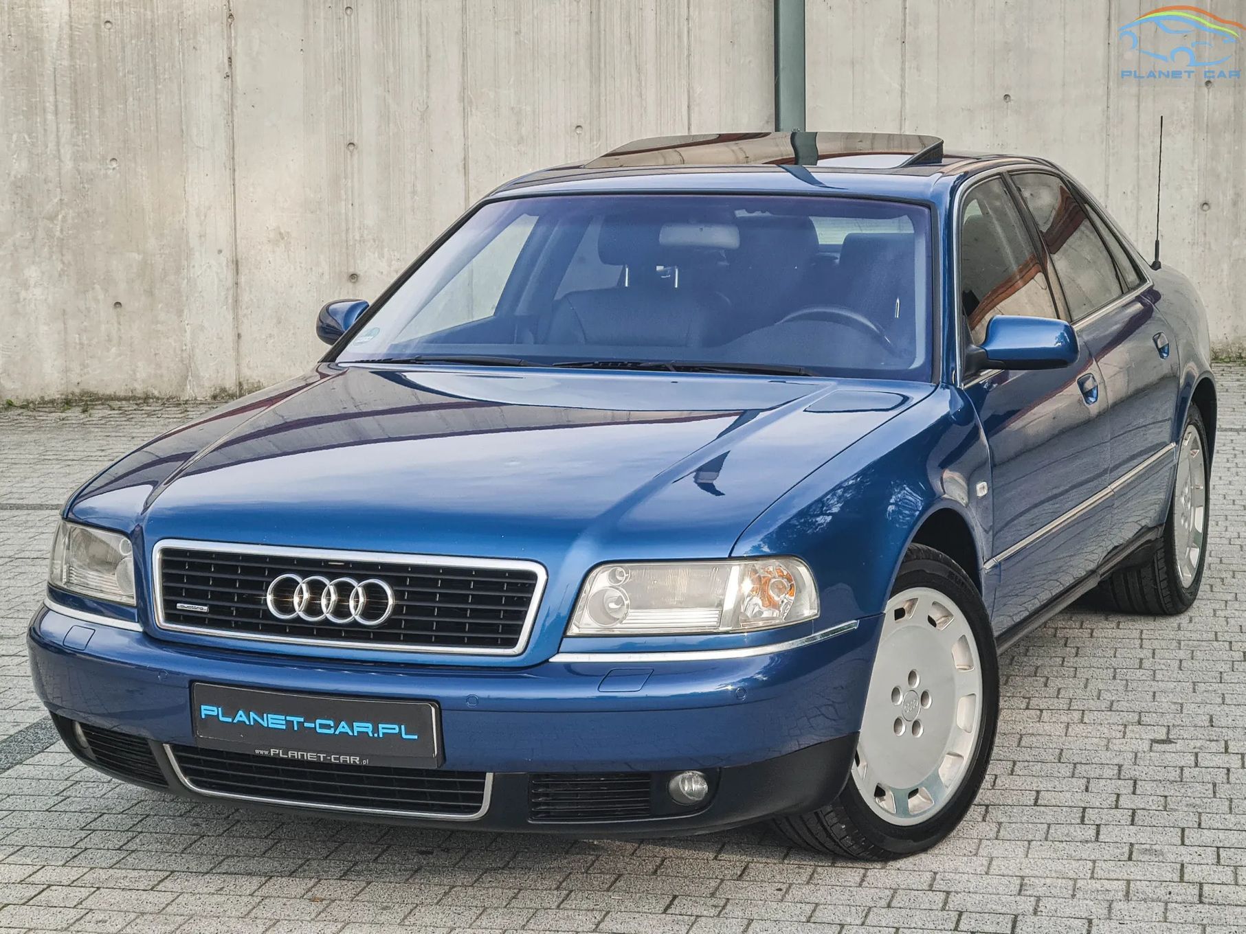 Audi A8 2000 Audi A8 D2 Sedan V8 3.3 TDI 225KM Quattro