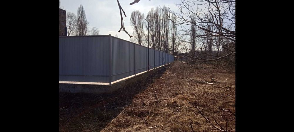 Продам землю под бизнес на Даманском