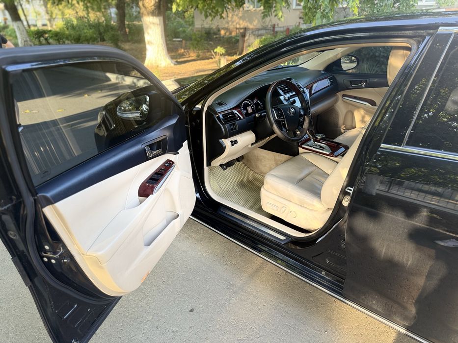 Продам Toyota Camry
