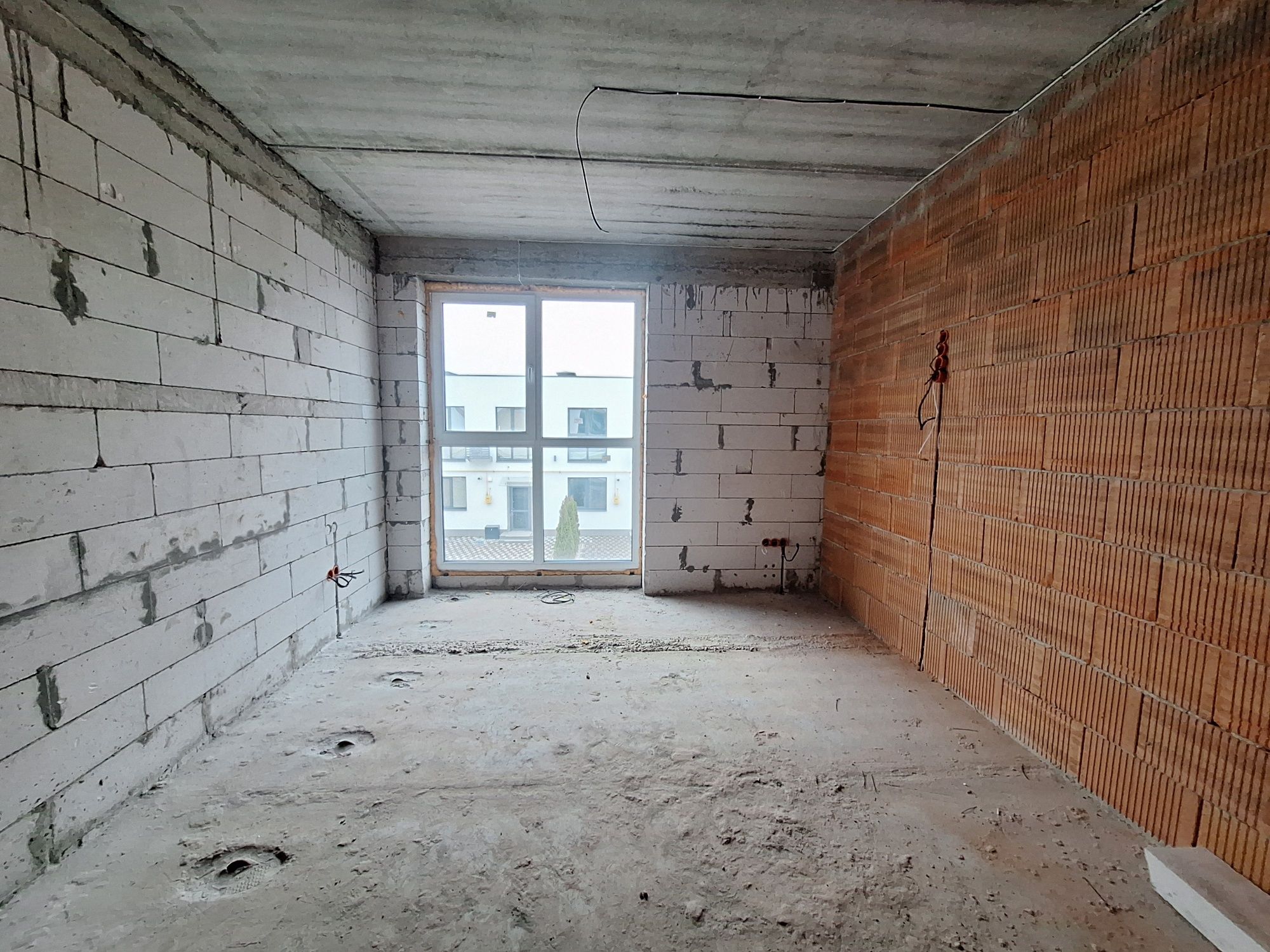 Таунхаус 85 м ГАЗ, +1 с землі в "Dream House" м. Бориспіль