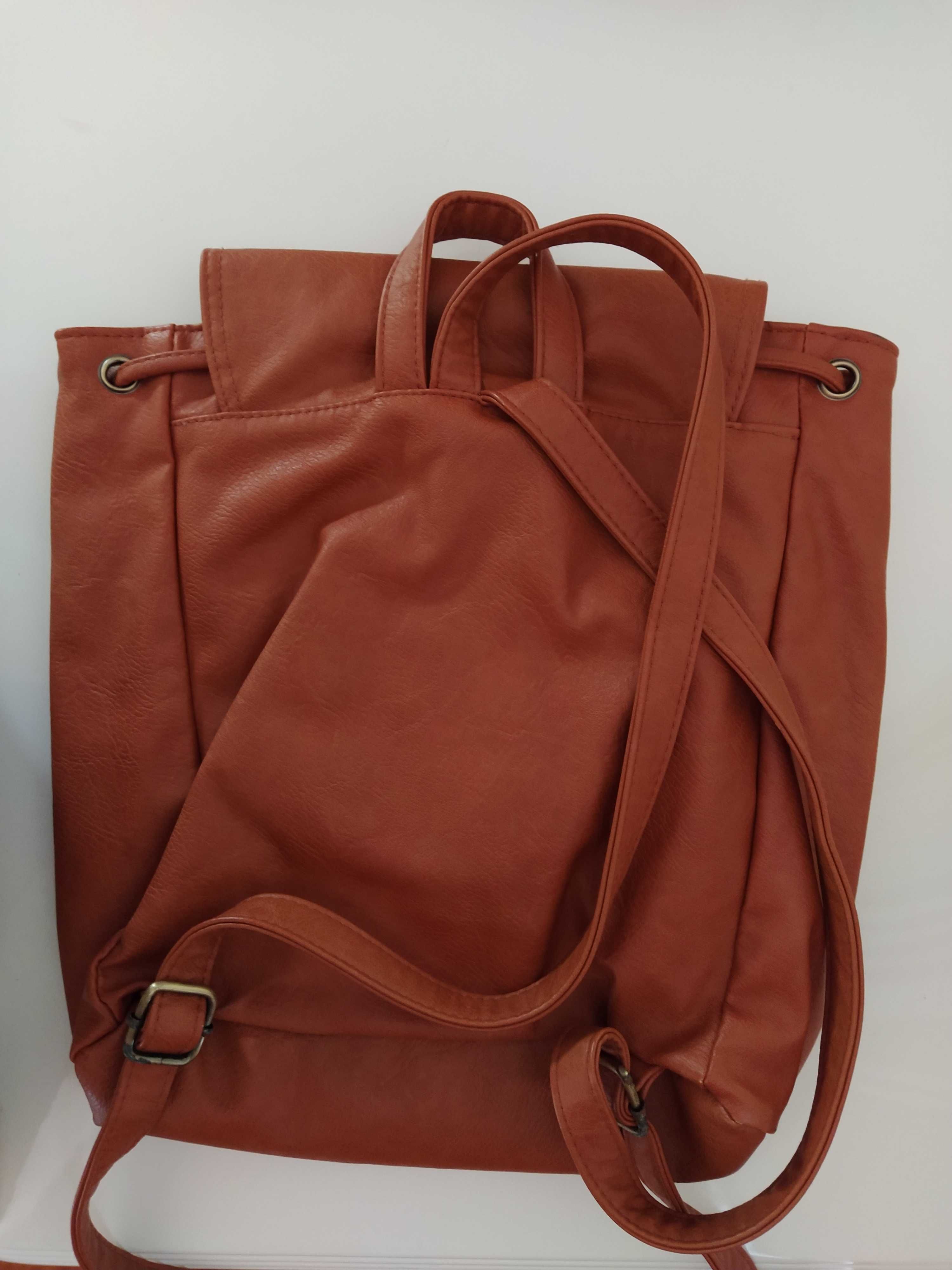 Mochila Misako camel