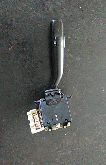 Manípulo pisca-pisca TOYOTA HiAce IV (LXH1_, RZH1_, LH1_)