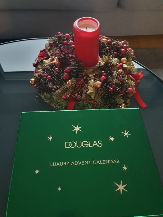 Kalendarze adwentowy Douglas idealny na prezent