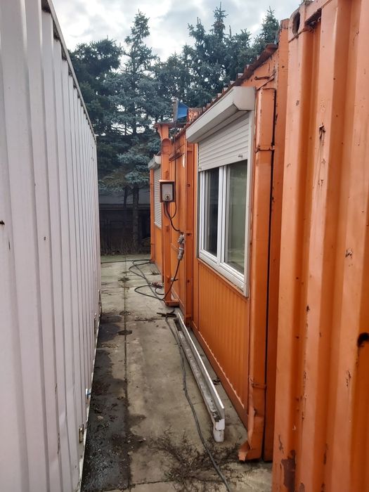 Kontenery 3 sztuki POLECAM