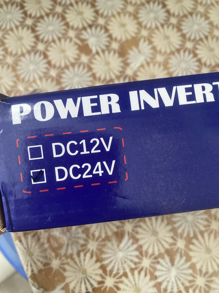 Перетворювач напруги (Інвертор) PowerOne Plus 24V-220V 1200W
