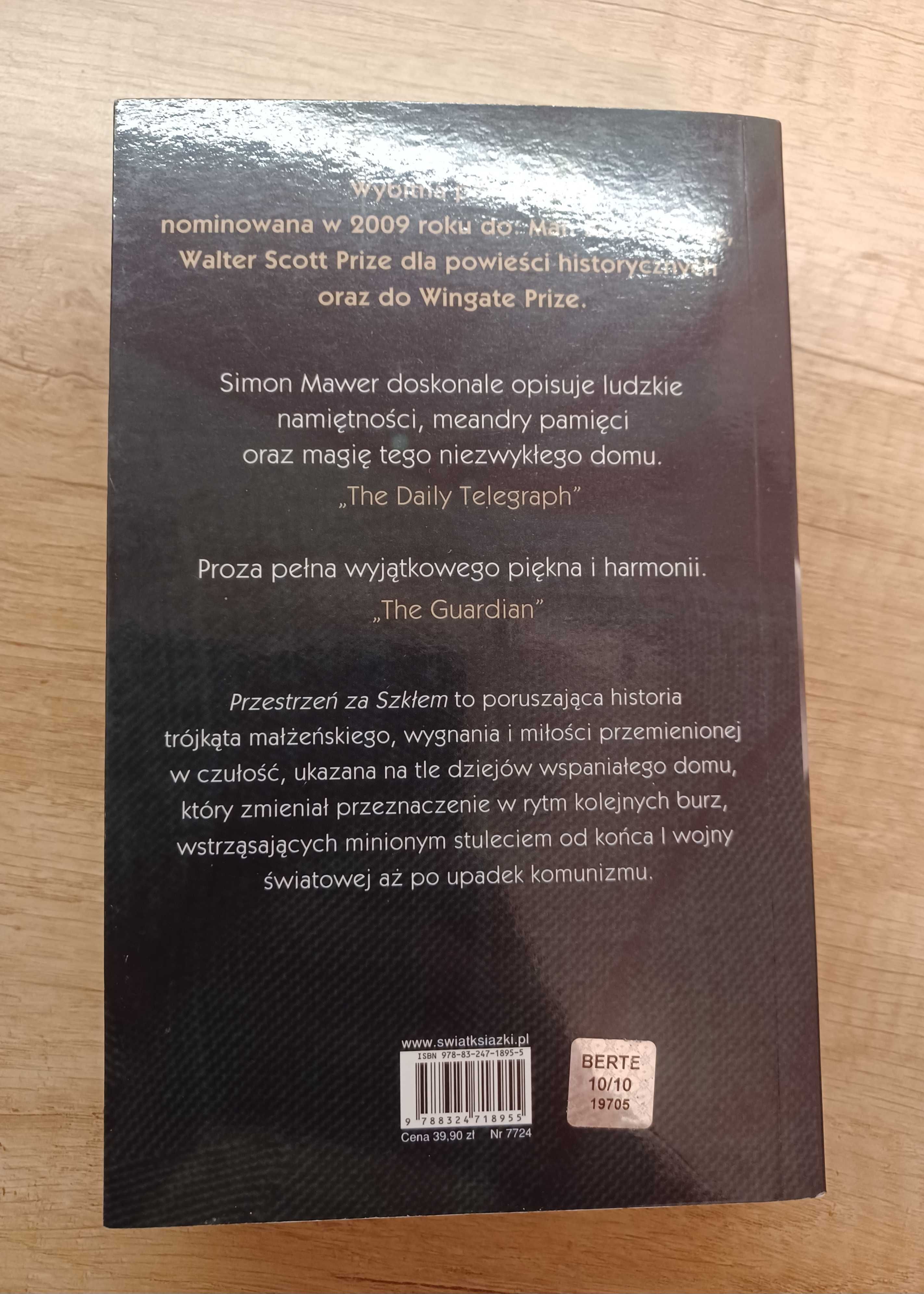 Simon Mawer- Przestrzeń za szkłem
