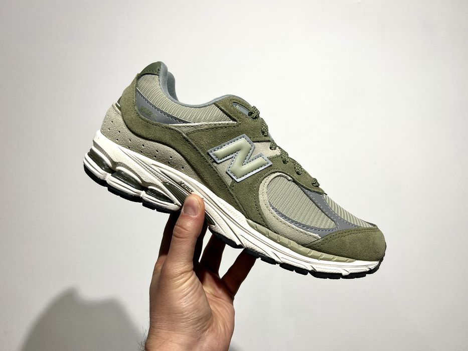 Кросівки чоловічі New Balance 2002 U2002RCA ориігнал