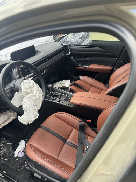 Mazda cx 50 двери четверть
