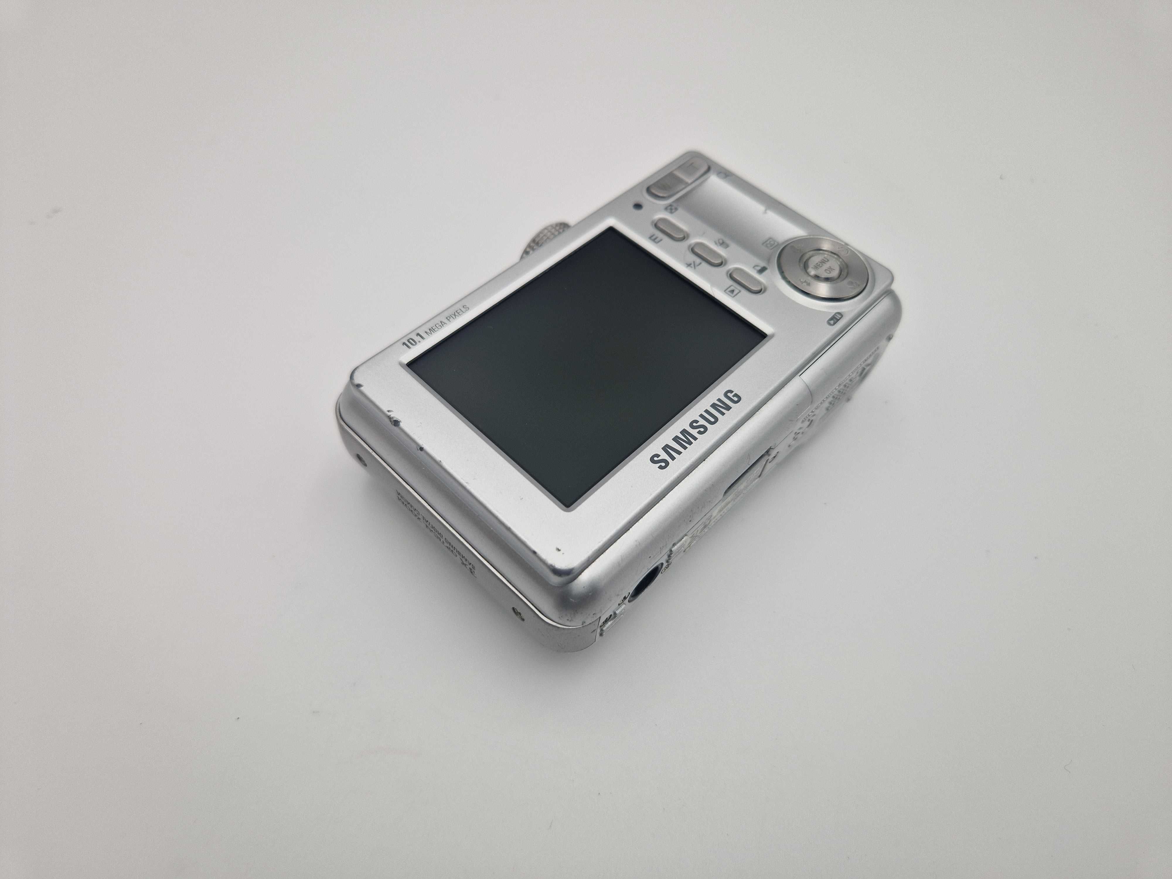 .Aparat Samsung Digmax D103 - 2GB - klasyka  RETRO