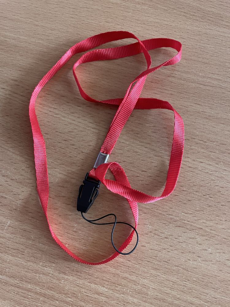 Pendrive ze smyczą