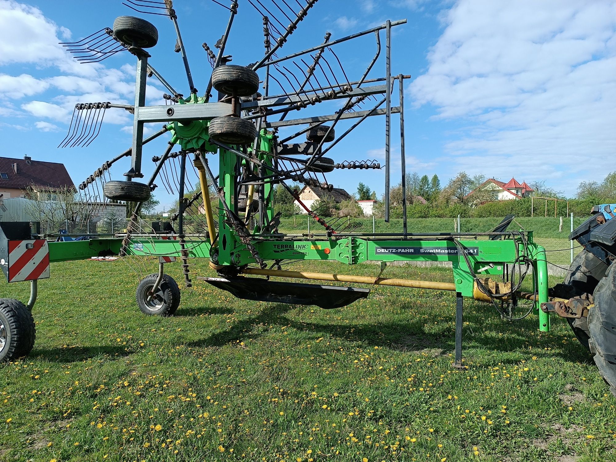 Zgrabiarka podwójna Deutz Fahr Swatmaster 7641