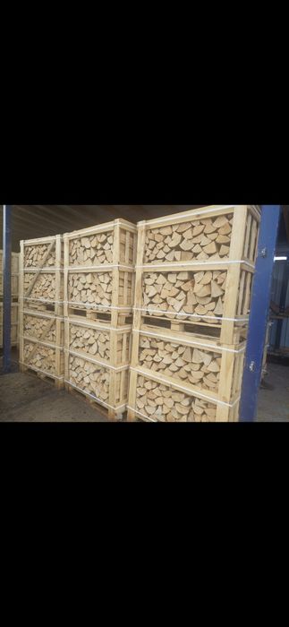 Drewno kominkowe suszone w suszarni buk, dąb, brzoza